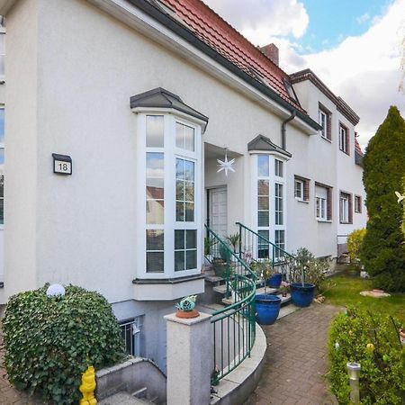 2 Bedroom Lovely Home In Berlín Exterior foto